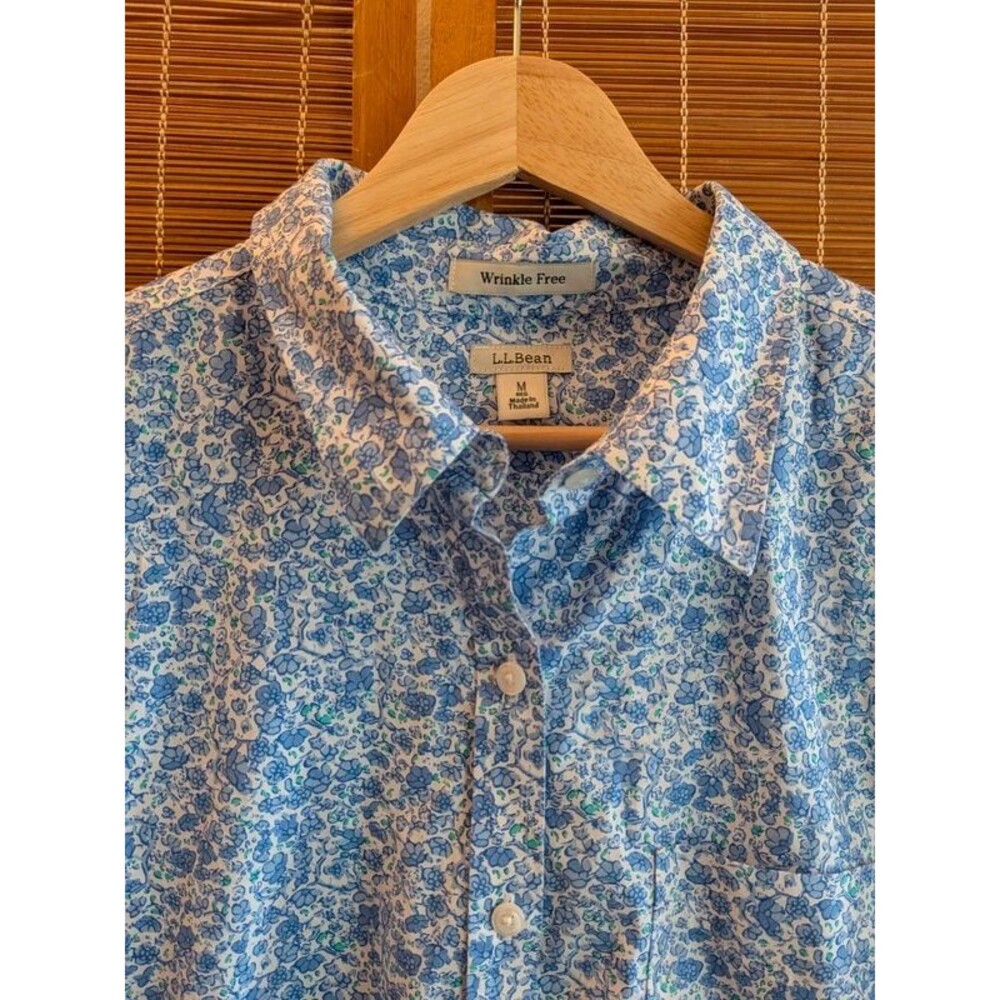 LL Bean Shirt Women's M Cottagecore Ditsy Floral Wrinkle Free Button Down Casual